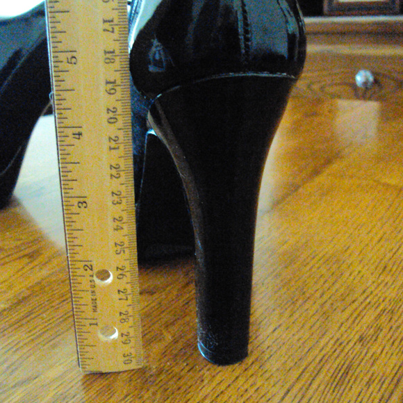 Nine West Platform Pumps~Brand new - Picture 4 of 6